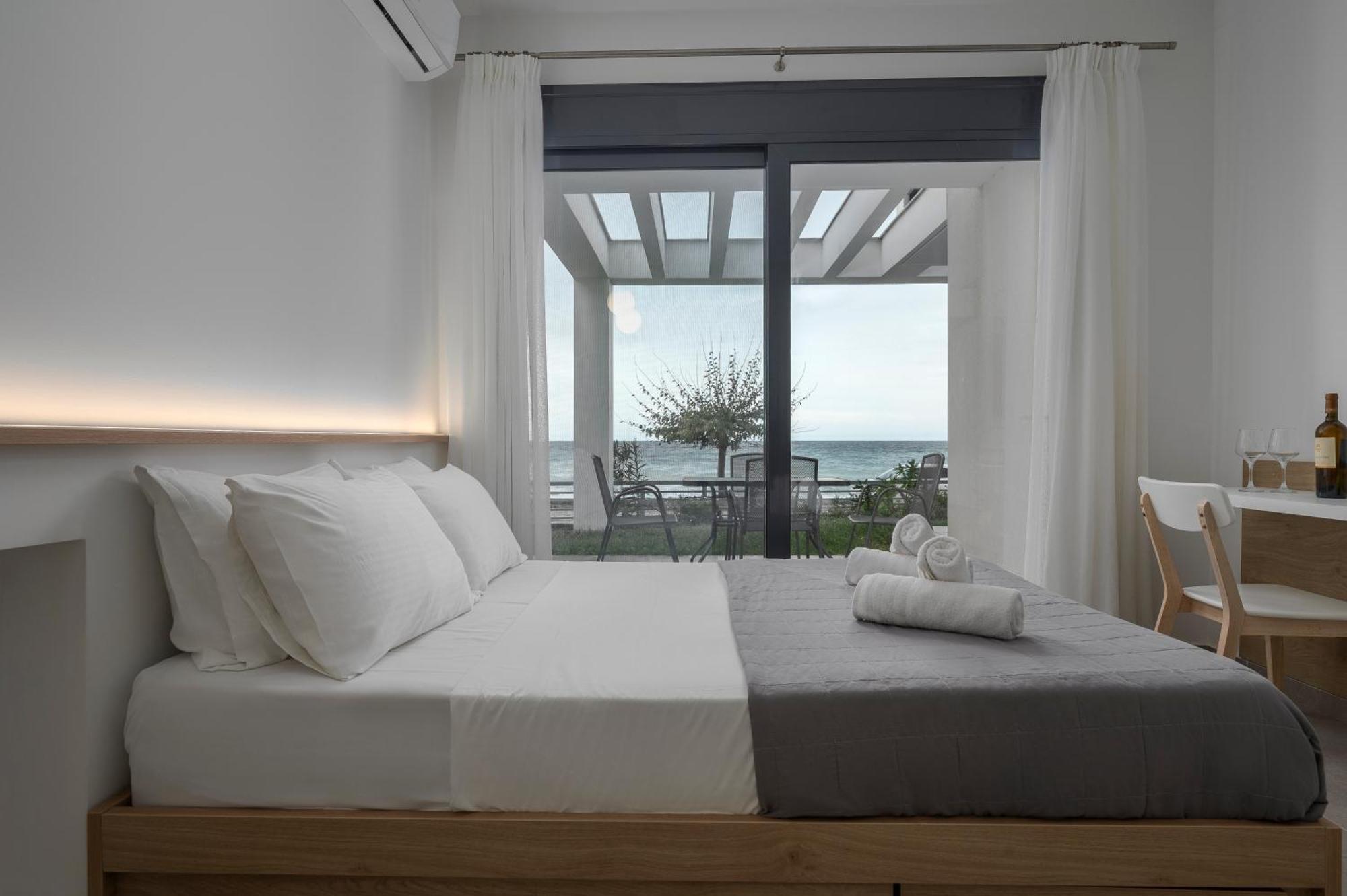 Cavo Blue Coastal Living Apartamento Polychrono Exterior foto